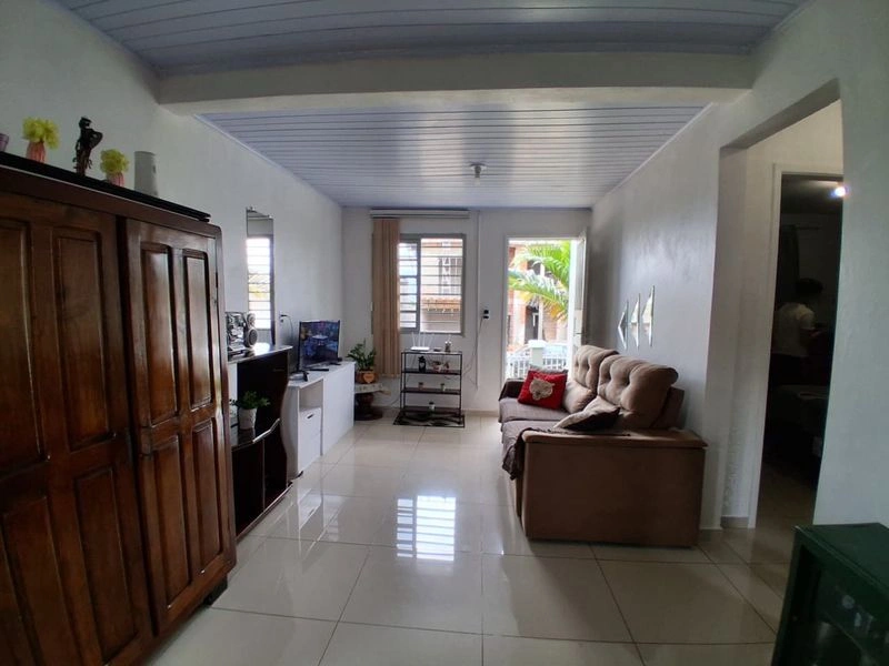 Casa à venda no Montese  Excelente oportunidade! Casa com 2 dormitórios, ideal para quem busca conforto e praticidade, localizada em bairro tranquilo. — foto 4 de 12