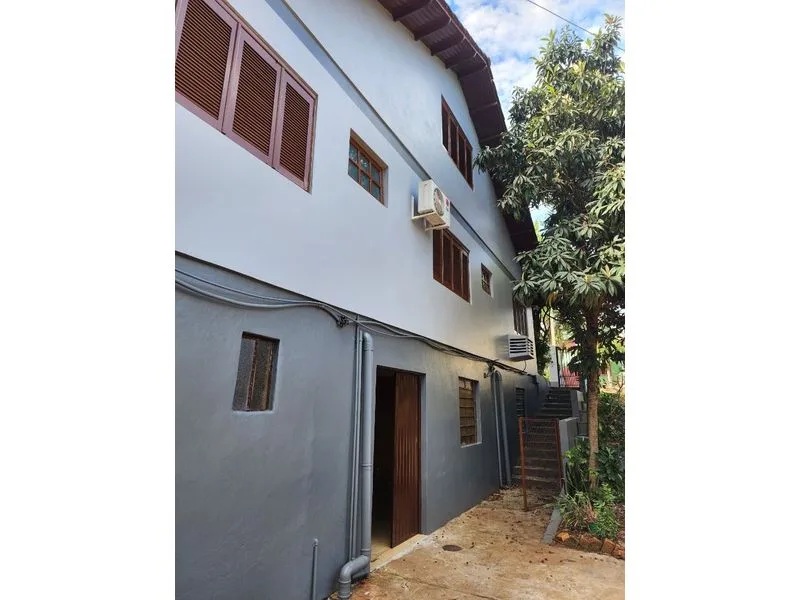 Casa de 3 dormitórios no Cruzeiro com área comercial no piso inferior — foto 4
