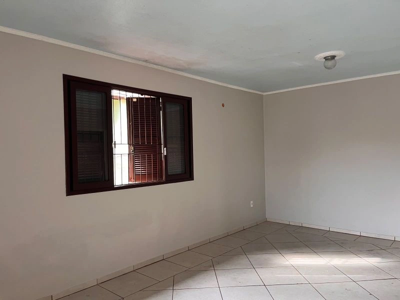 Casa com 3 dormitórios e 196 m² no bairro Central — foto 10 de 15