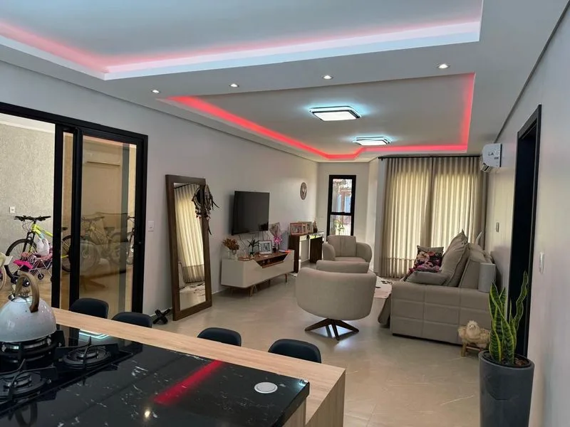 Casa com 3 dormitórios, piscina e energia solar em São Francisco — foto 3