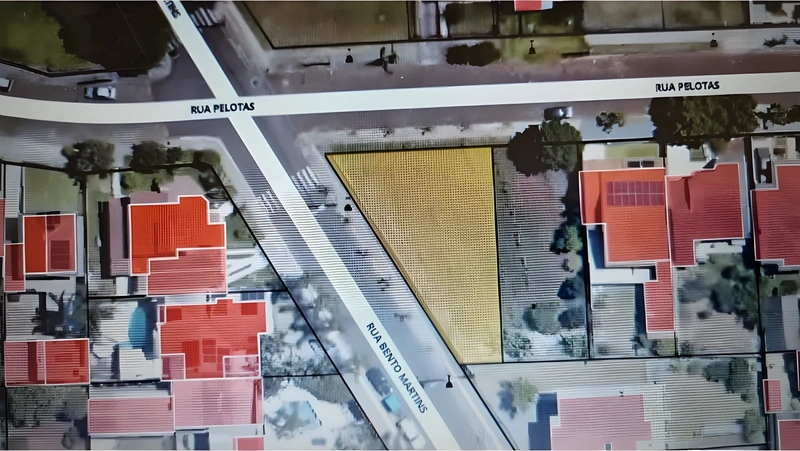 Terreno de esquina na Glória, Santa Rosa
