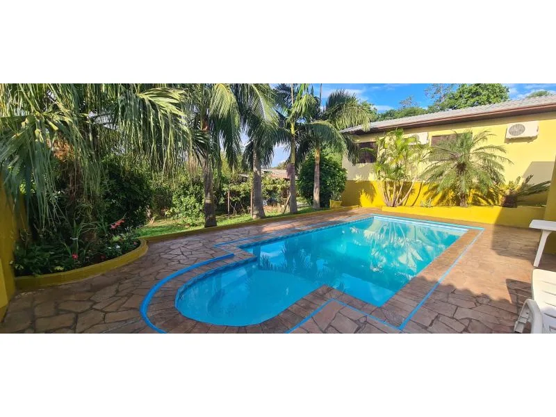 Casa com 3 dormitórios e piscina no bairro Central — foto 18