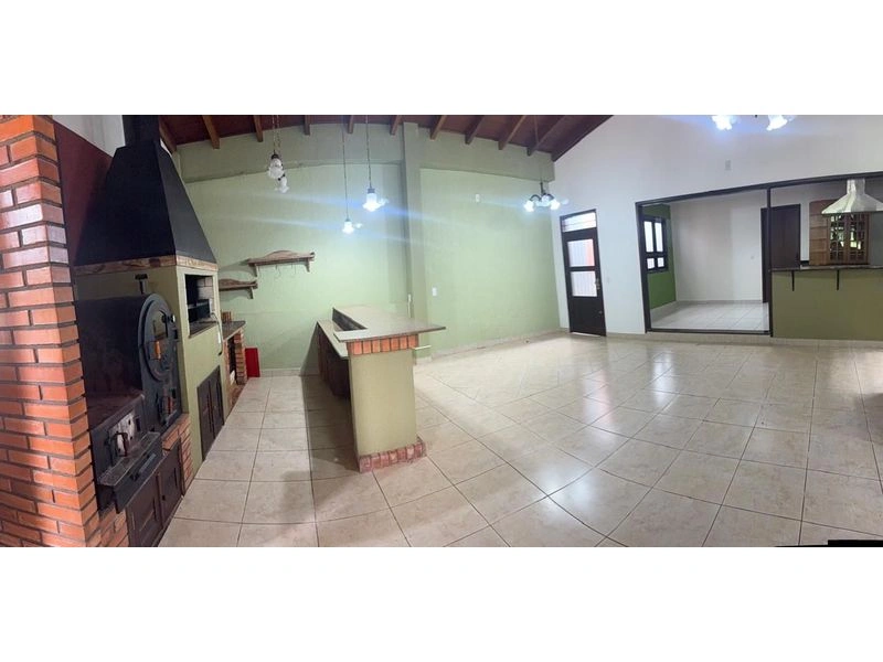 Casa - venda por R$ 848.000,00 ou aluguel por R$ 3.250,00/mês - Central - Santa Rosa/RS — foto 4 de 8
