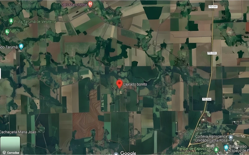 Terreno no interior de Santa Rosa com vegetação nativa