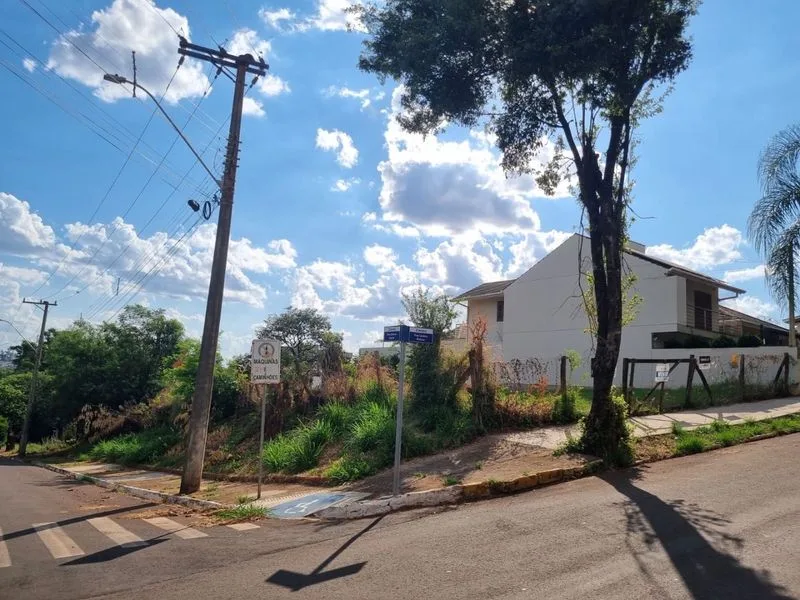 Terreno de esquina em São Francisco, Santa Rosa — foto 4
