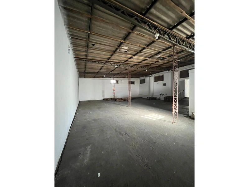 Sala comercial para aluguel no bairro Centro — foto 7 de 10