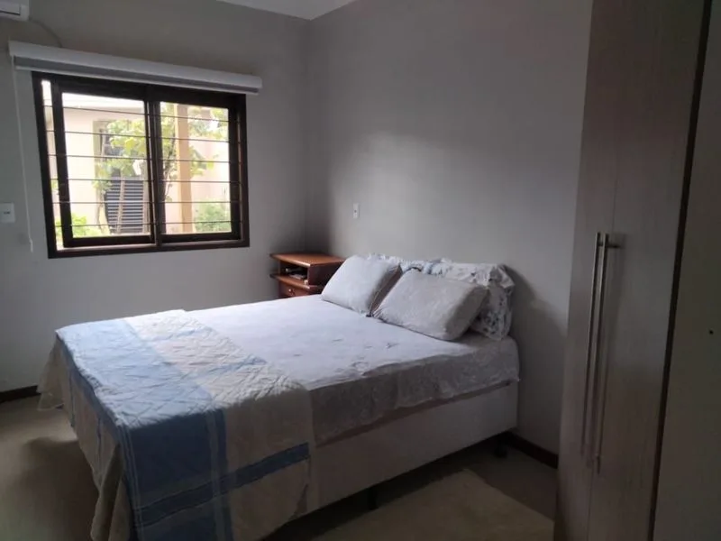 Casa com 3 dormitórios e edícula na Glória — foto 9