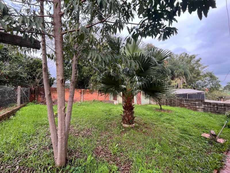 Casa com 3 dormitórios e 196 m² no bairro Central — foto 3 de 15