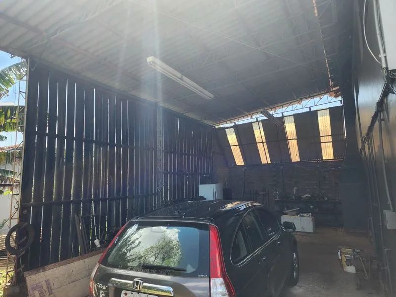 Casa de 3 dormitórios no Cruzeiro com área comercial no piso inferior — foto 13