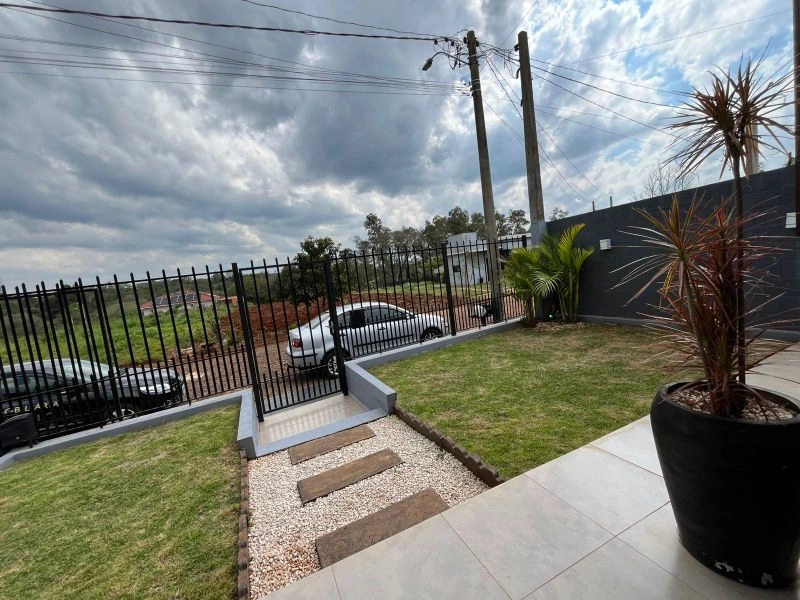 Casa 2 dormitórios com piscina no bairro São Francisco — foto 5 de 24
