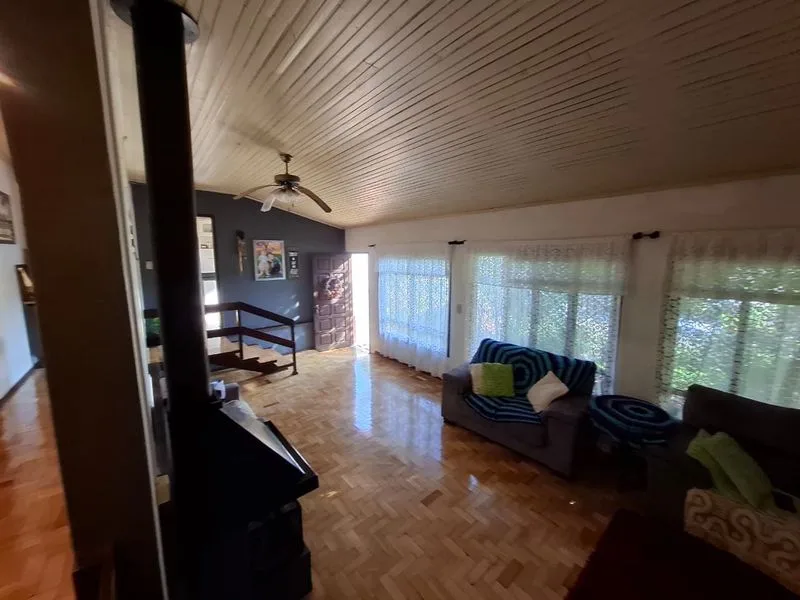 Casa com 3 quartos e garagem no bairro Glória, Santa Rosa — foto 11