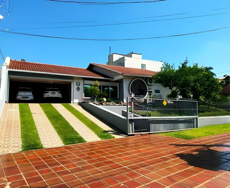 Casa à venda, 284 m² por R$ 1.300.000,00 - Central - Santa Rosa/RS