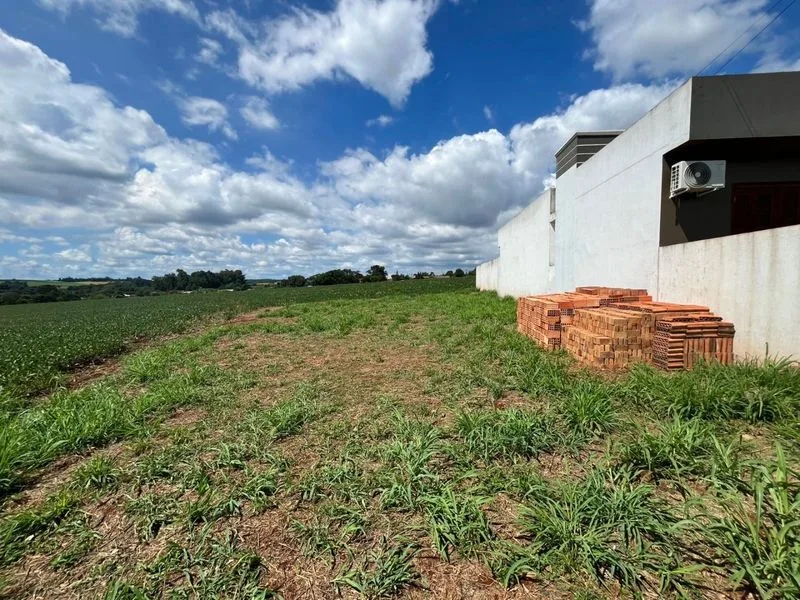 Terreno em Guia Lopes, Santa Rosa — 433 m² — foto 1