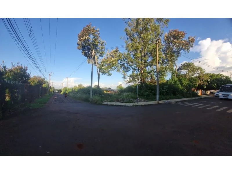 Terreno de esquina no Cruzeiro, Santa Rosa — foto 1