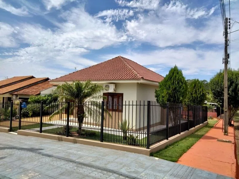 Casa de 2 dormitórios na Central com 110 m² — foto 2