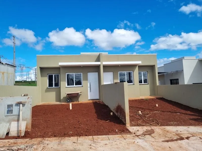 Casa geminada no Centro de Santa Rosa — foto 1