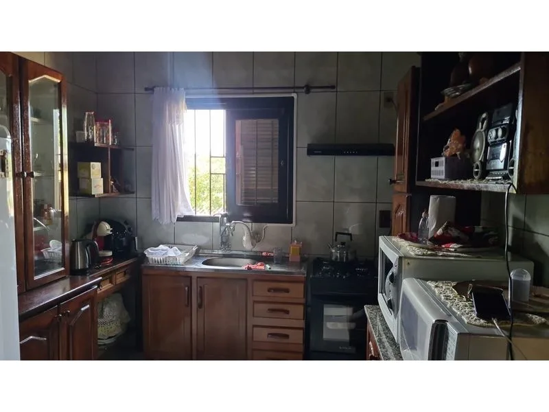 Casa com 3 dormitórios e piscina no bairro Central — foto 7
