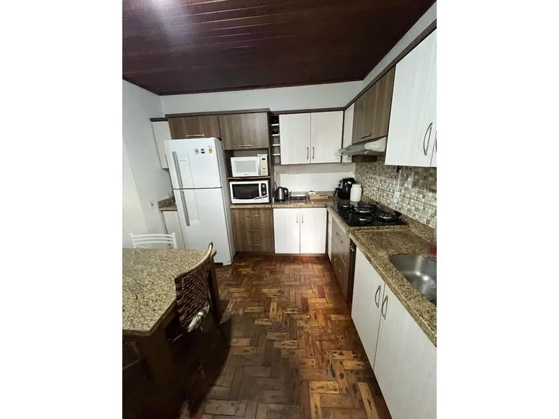 Casa em São Francisco com piscina aquecida e energia solar — foto 4