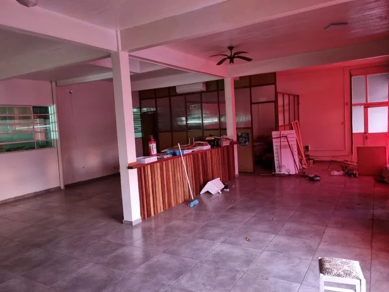 Pavilhão comercial no Centro com frente para rua de grande circulação — foto 7