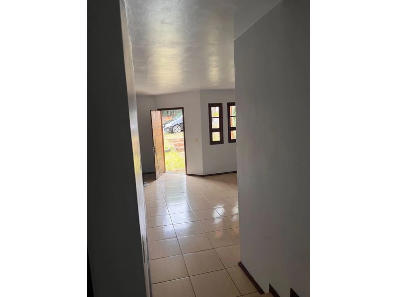 Casa com 2 dormitórios no bairro Timbaúva, 104 m² — foto 8 de 9