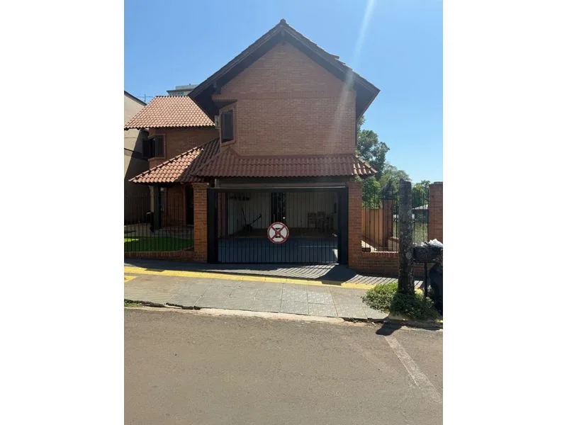 Casa de alto padrão no Centro de Santa Rosa — foto 2