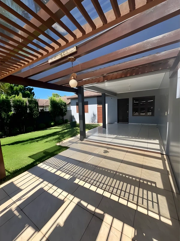Casa - venda por R$ 426.000,00 ou aluguel por R$ 2.230,00/mês - Centro - Santa Rosa/RS
