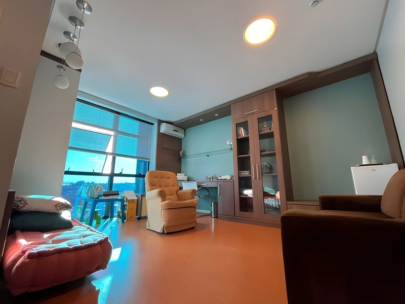 Sala - venda por R$ 450.000 ou aluguel por R$ 2.300/mês - Centro - Santa Rosa/RS — foto 2 de 4