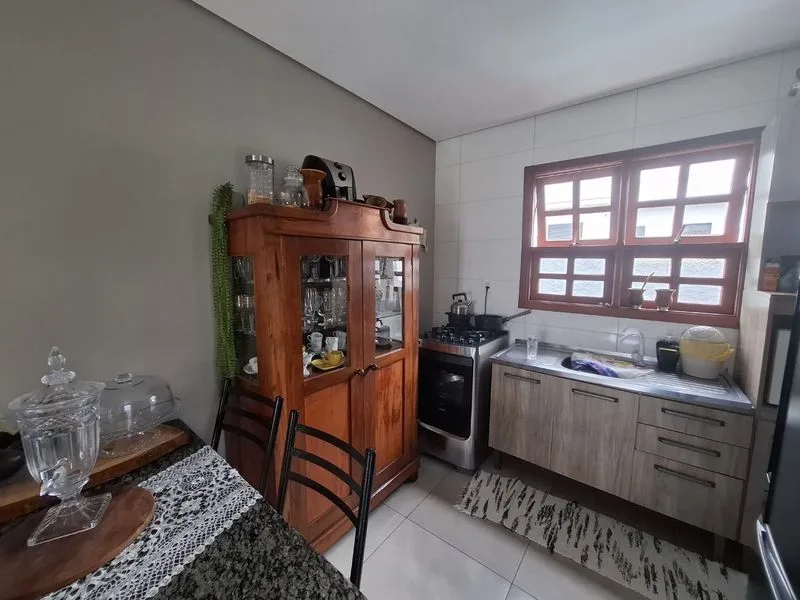 Casa em Figueira com 2 quartos e piscina — foto 13