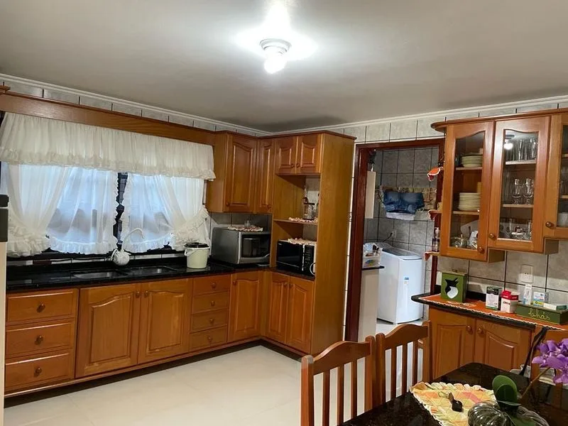 Casa no bairro São Francisco com piscina aquecida e energia solar — foto 18