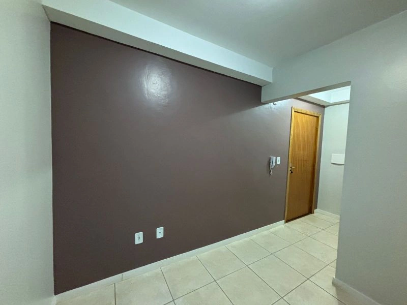 Apartamento com 2 dormitórios no bairro Timbaúva, 55 m² — foto 2 de 13