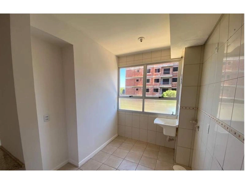 Apartamento 2 dormitórios no bairro Centro, Ed. Vitória, 87,63 m² — foto 3 de 13