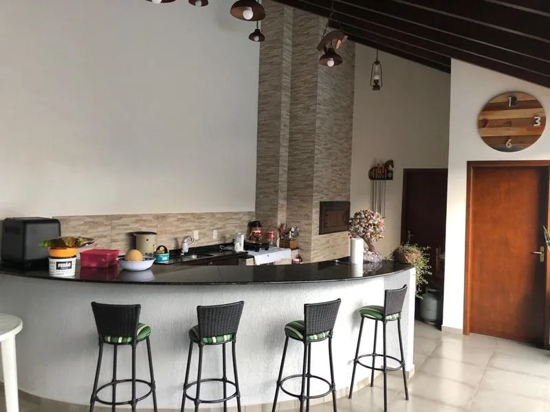 Casa no bairro São Francisco com piscina aquecida e energia solar — foto 36