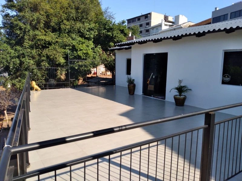 Casa com 3 dormitórios à venda, 306 m² por R$ 1.100.000,00 - Centro - Santa Rosa/RS — foto 3 de 17