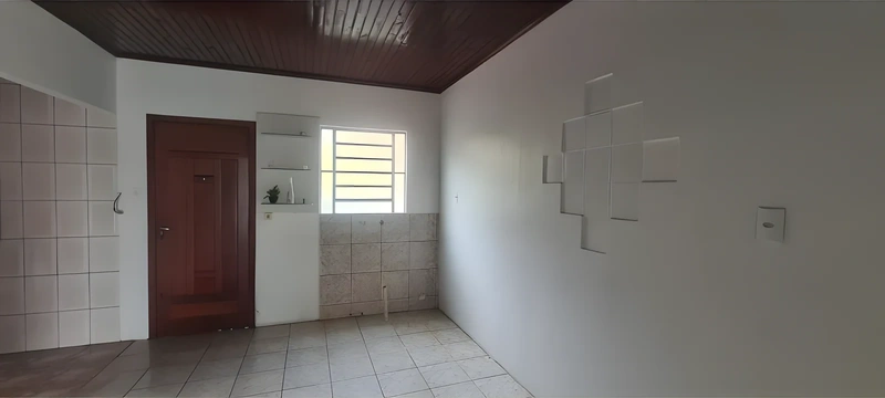 Casa com 3 dormitórios e quintal cercado no bairro Central – Santa Rosa/RS — foto 8 de 11