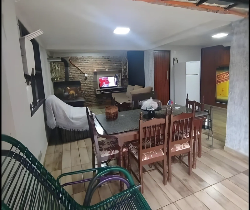 Casa com 2 dormitórios à venda, 146 m² por R$ 380.000,00 - Planalto - Santa Rosa/RS — foto 4 de 7
