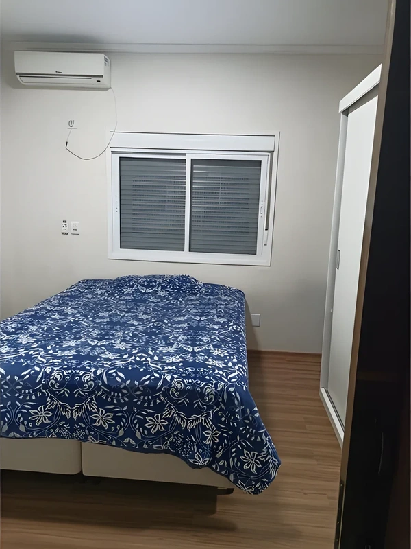 Casa a venda no loteamento Montese Area construída 46 m² terreno com 210 m² 10x20 1 quarto  banheiro lavanderia ampla sala Casa com chapada,  piso por — foto 5 de 13