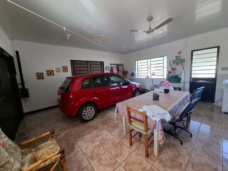 Casa de esquina no Cruzeiro com terreno amplo — foto 20