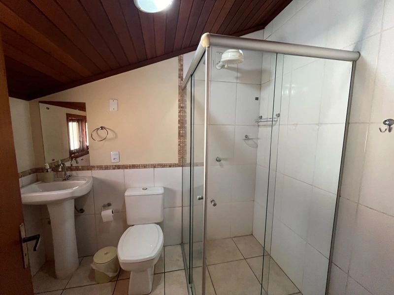 Casa com 4 dormitórios e 2 vagas no Centro — foto 14 de 51