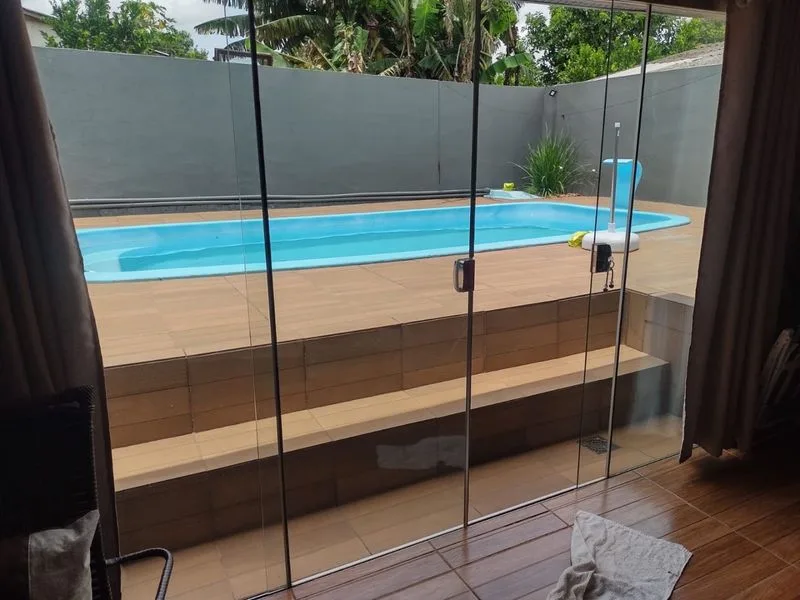 Casa de 3 quartos no bairro Glória com piscina aquecida — foto 14