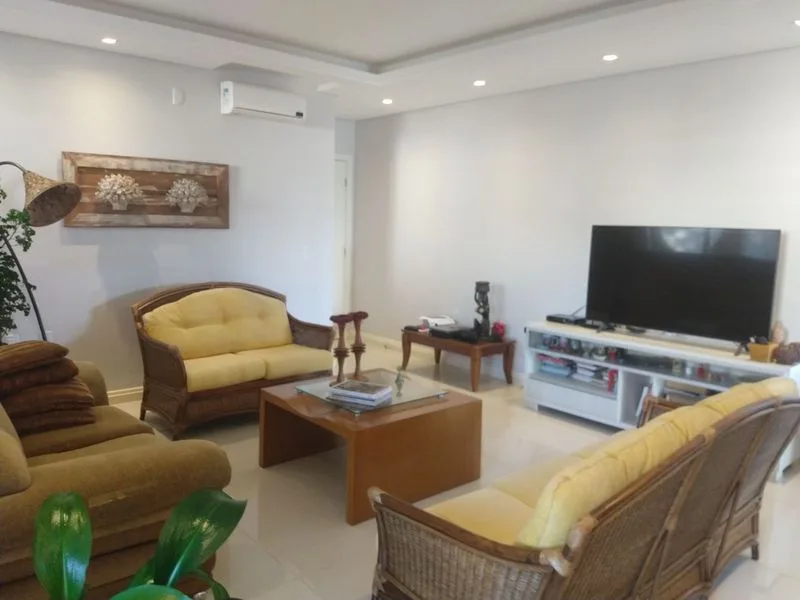 Casa de alto padrão em São Francisco, Santa Rosa — foto 12