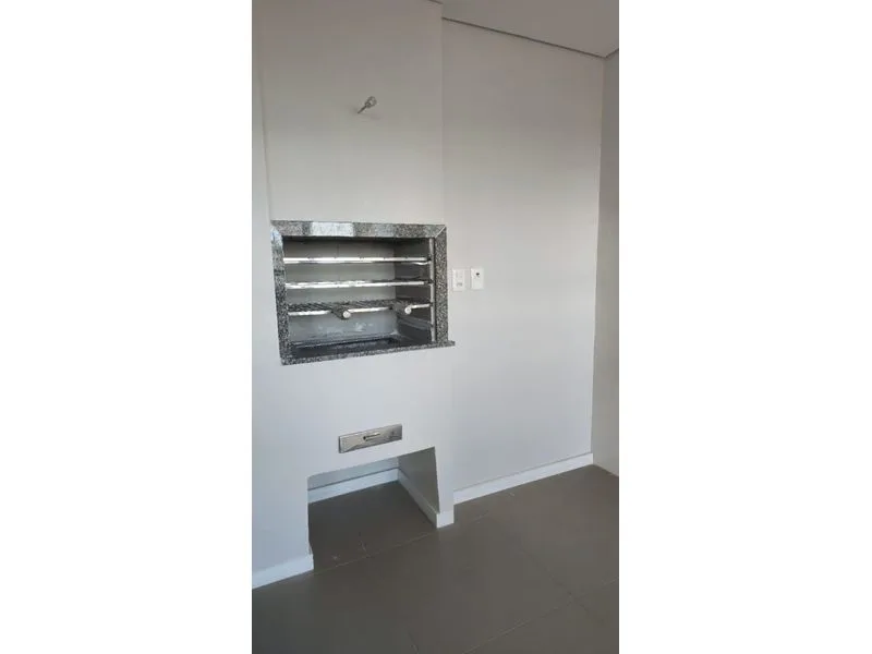 Apartamento com 3 dormitórios no Edifício Manhattan, Centro — foto 8