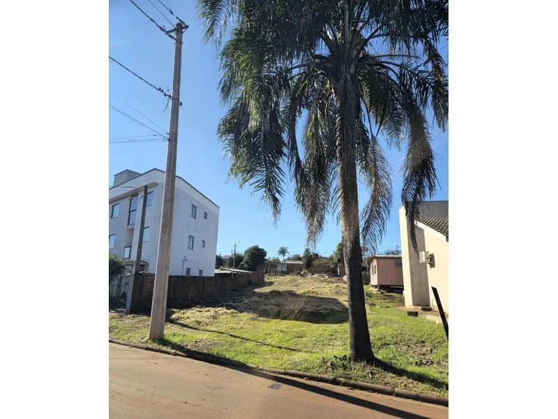 Terreno com dupla frente em São Francisco, Santa Rosa — foto 1