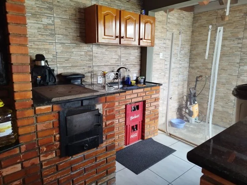 Casa de esquina com 3 dormitórios na Central, Santa Rosa — foto 3