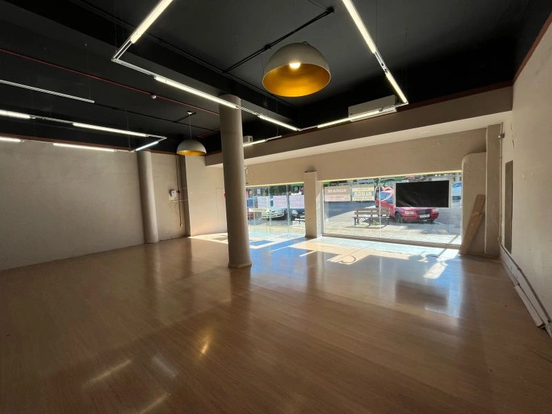 Sala comercial térrea com 186 m² no bairro Centro — foto 5 de 13