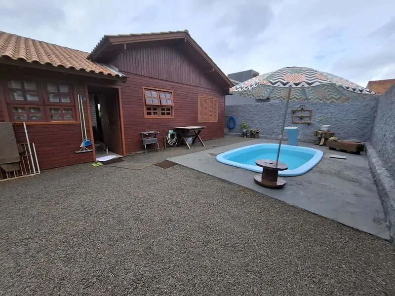 Casa em Figueira com 2 quartos e piscina — foto 4