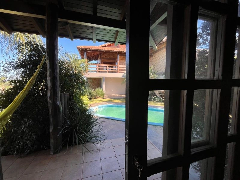 Casa térrea no bairro Glória com terreno superior a 1.000m² — foto 24 de 35