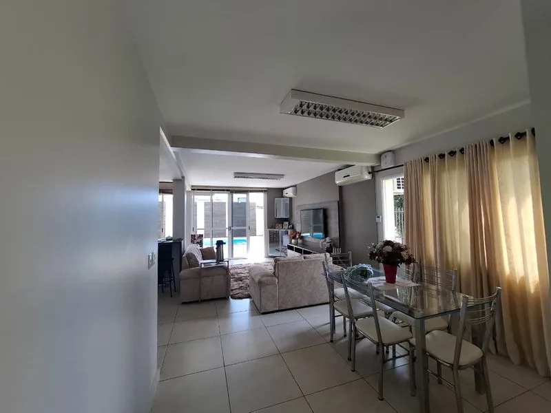 Casa com 4 dormitórios, piscina e energia solar no Cruzeiro — foto 21