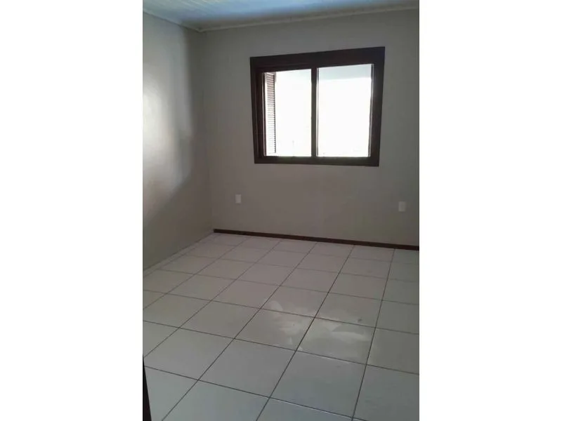 Casa com dois dormitórios no Centro de Santa Rosa — foto 5