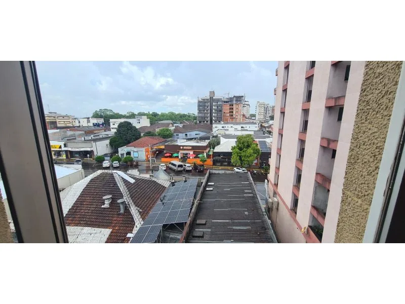 Apartamento reformado com 2 quartos no Centro — foto 14