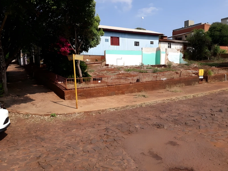 Terreno à venda, 330 m² por R$ 110.000,00 - Sulina - Santa Rosa/RS